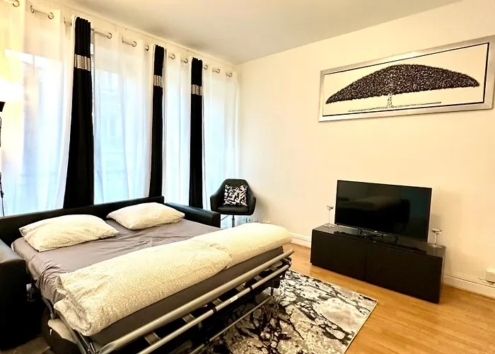 Champs Elysees 4 Apartamento *